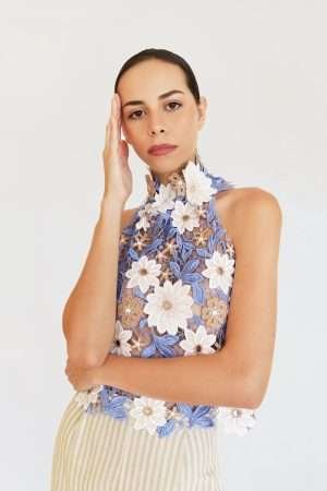 TOP HALTER GUIPURE FLORES